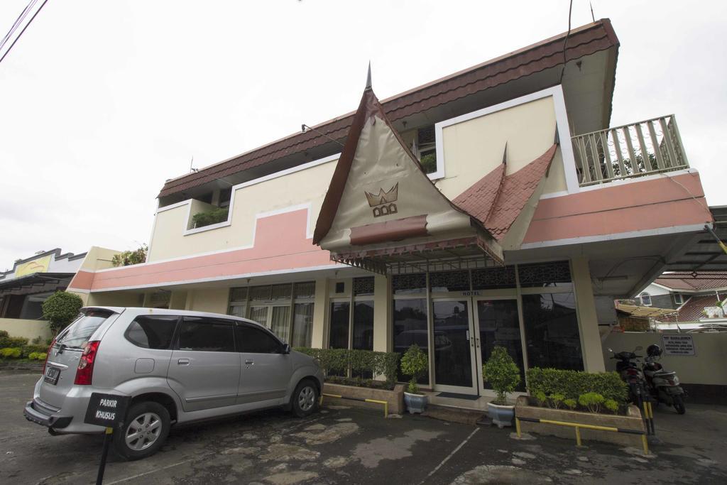 Reddoorz @ Klender Hotel Jakarta Exterior foto